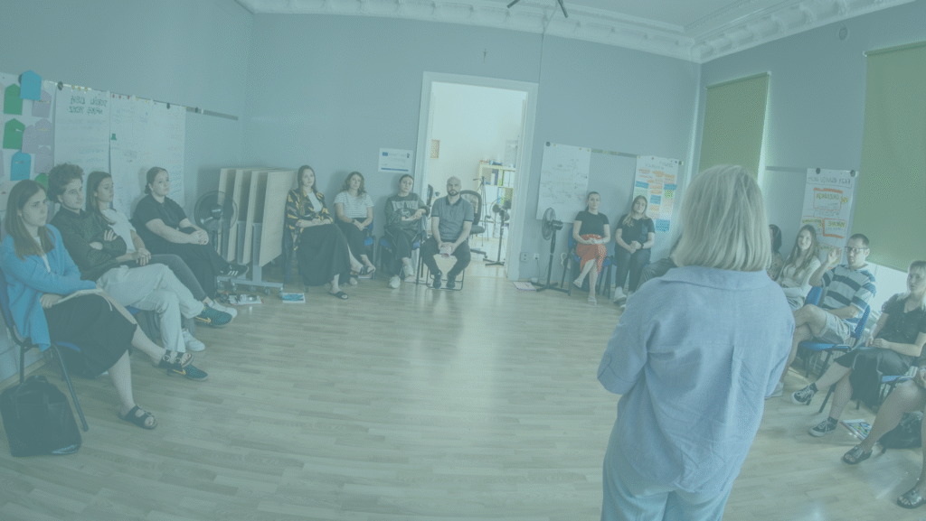 About tło fb crie (3)